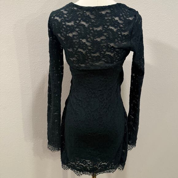 Free People Pearl Lace Mini Dress Forest Green XS Long Sleeve V Neck Holiday - Picture 3 of 10